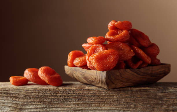 خرید و قیمت آلو بخارا خشک + فروش عمده